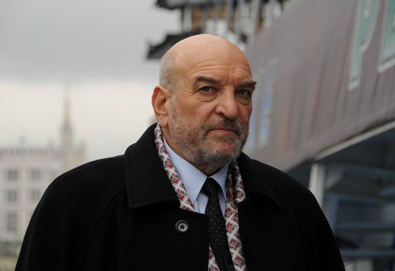 Кадры из Петрович (2013)