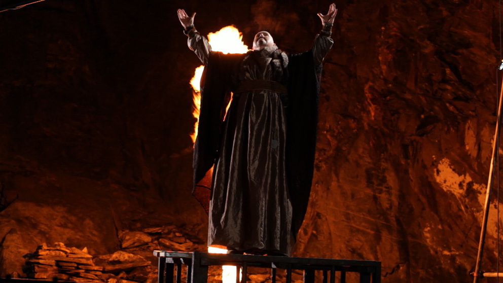 Кадры из Орден Дракона (2011)