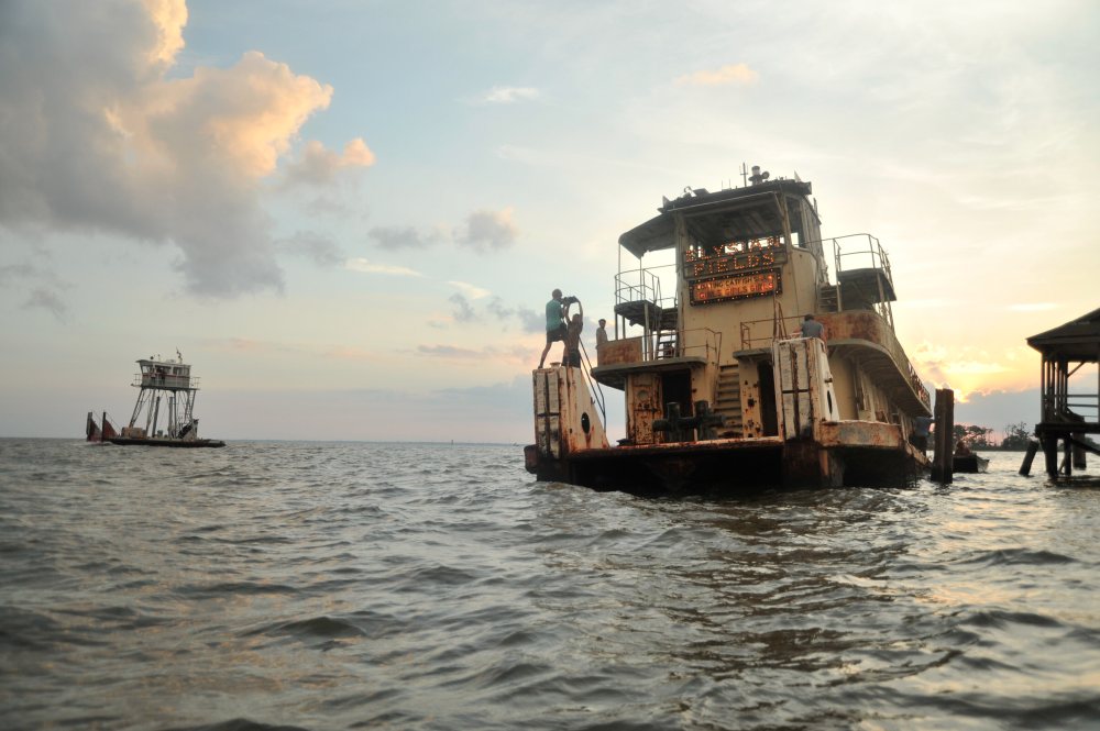 Кадры из Звери дикого Юга (2012)