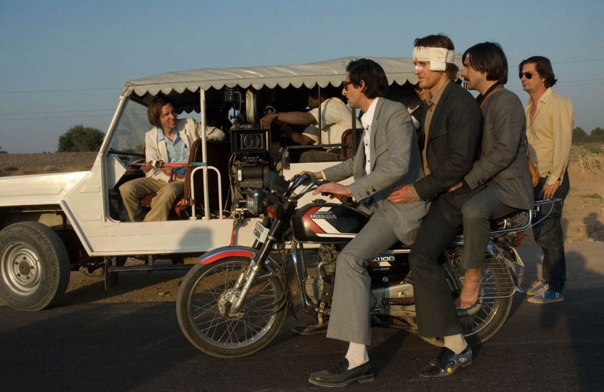 Кадры из Поезд на Дарджилинг. Отчаянные путешественники (2007)