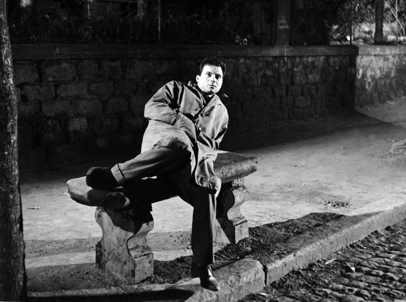 Кадры из Маменькины сынки (1953)