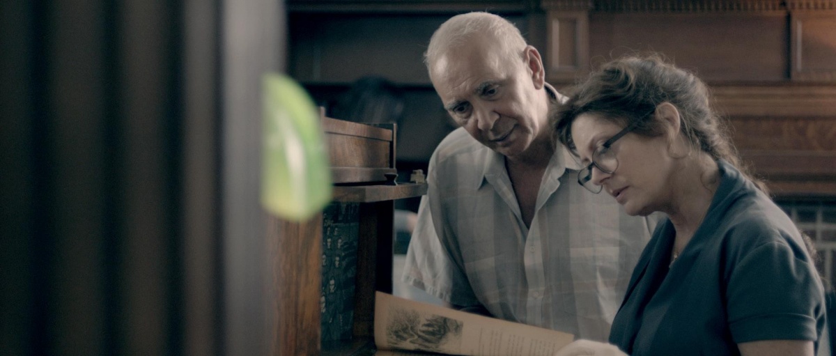 Робот и Фрэнк (2012)