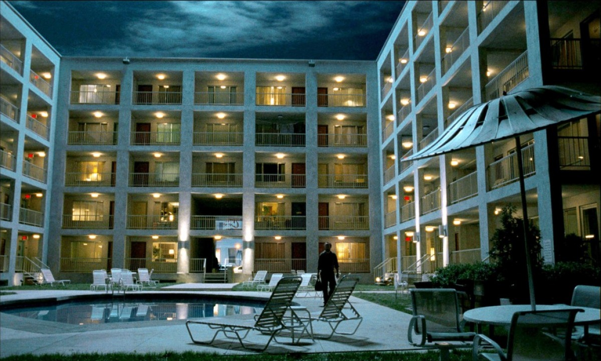 Кадры из Девушка из воды (2006)