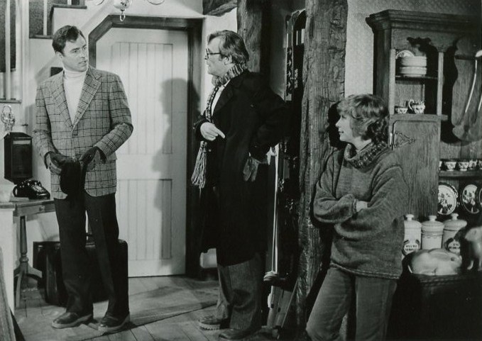 Кадры из Смена сезонов (1980)