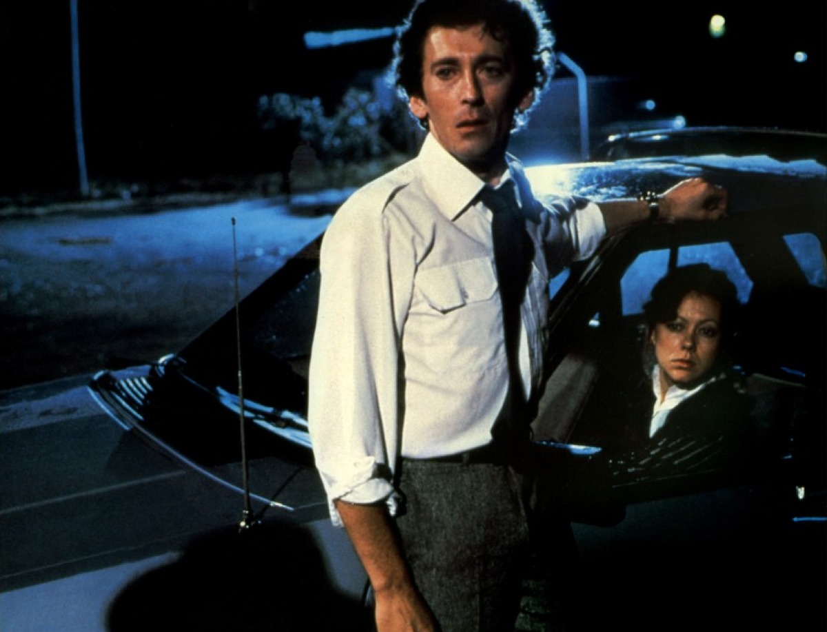 Кадры из Выживший (1981)