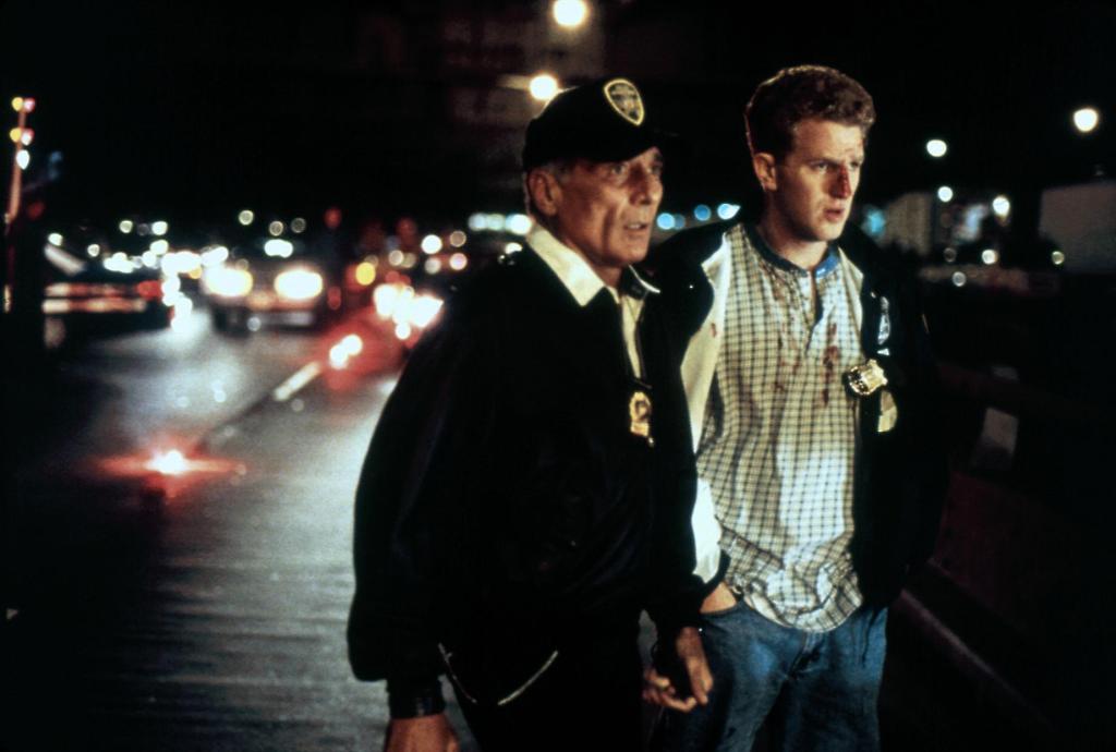 Кадры из Полицейские (1997)