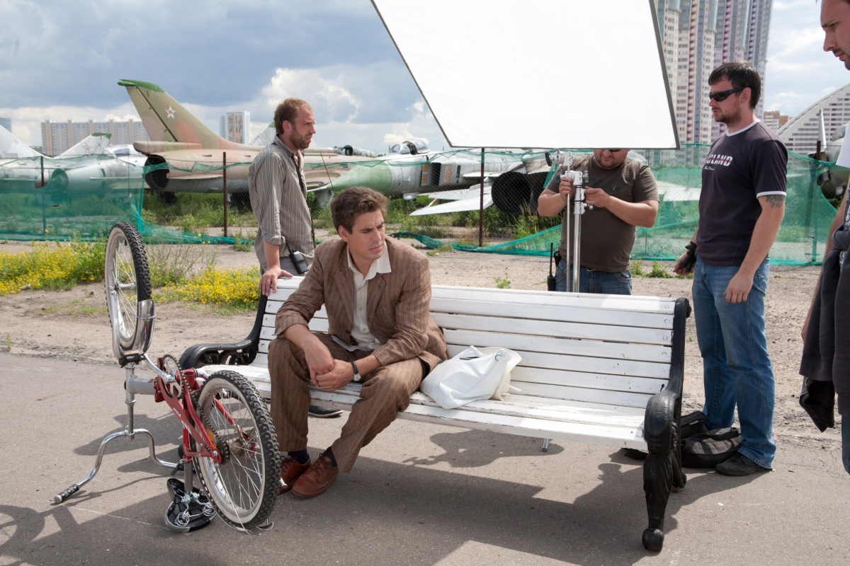 Кадры из Вождь разнокожих (2012)