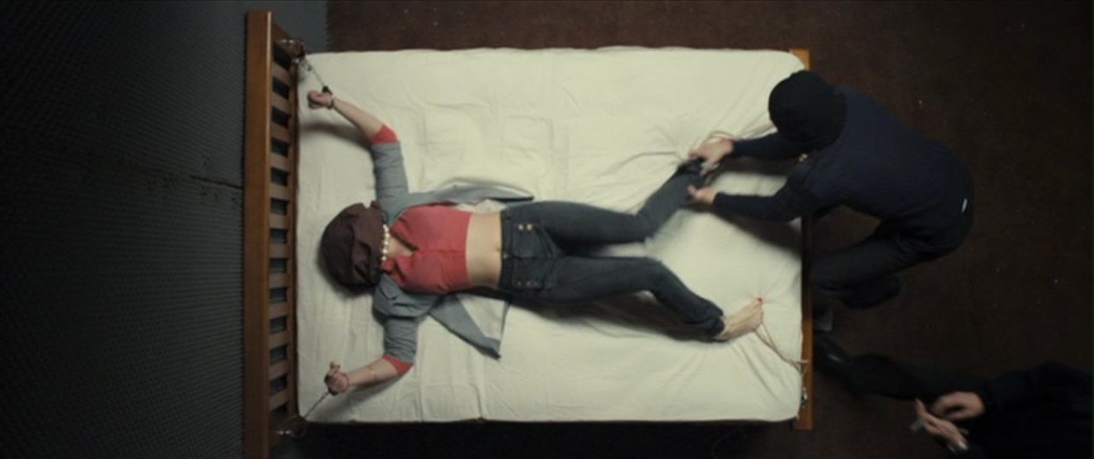 Кадры из Исчезновение Элис Крид (2009)