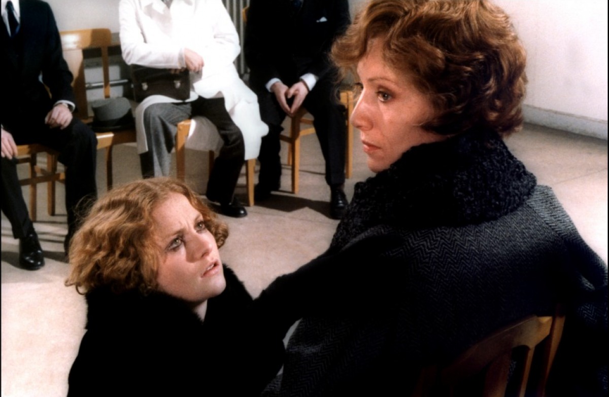 Кадры из Виолетта Нозьер (1978)