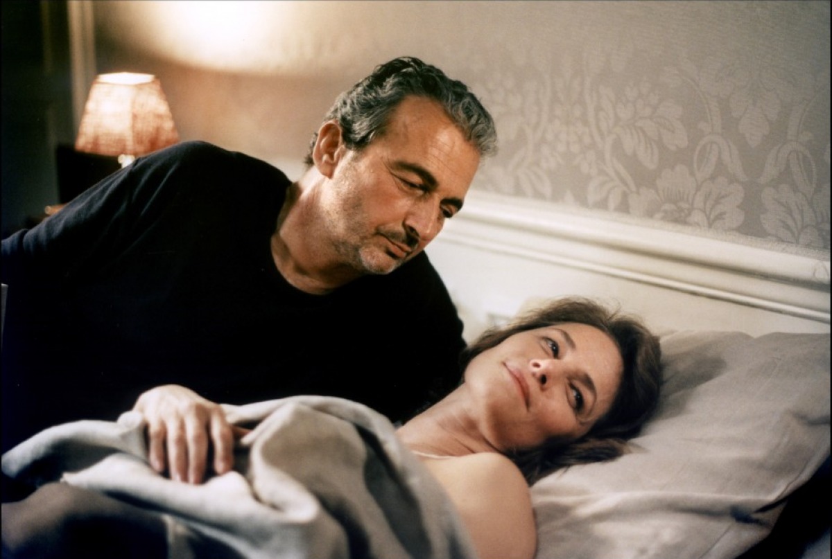 Кадры из Под песком (2000)