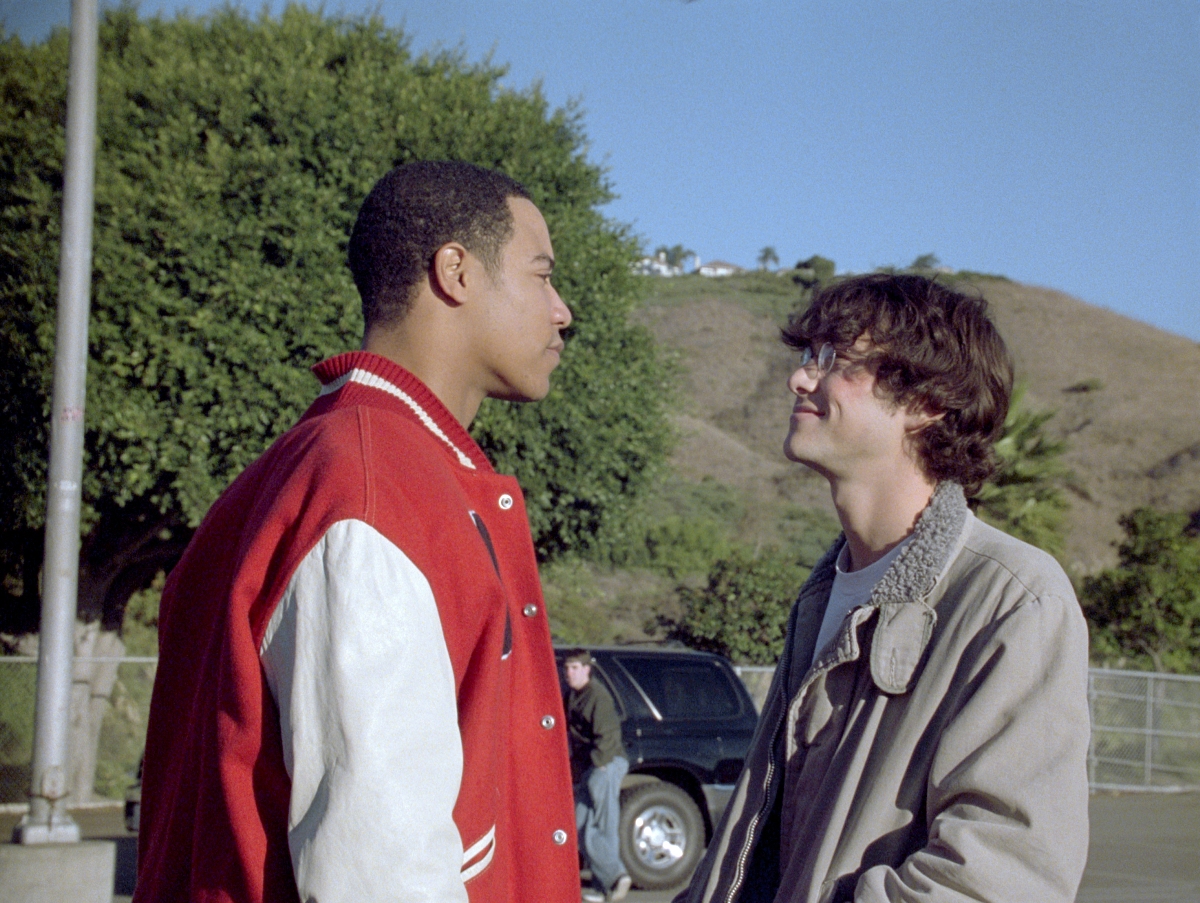 Кадры из Кирпич (2005)