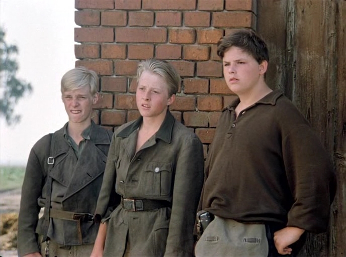 Кадры из Александр Маленький (1982)