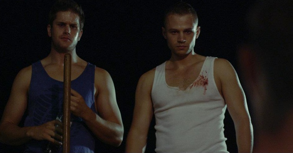 Кадры из Тонуть (2015)