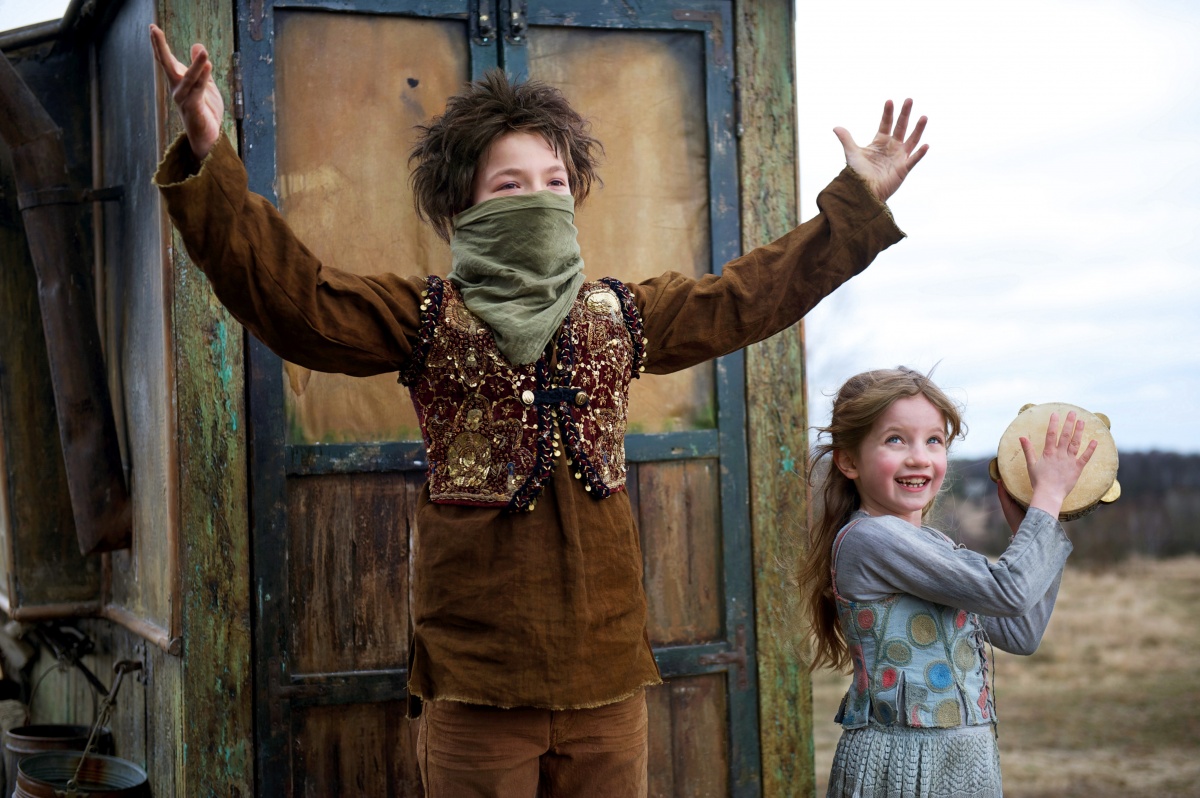 Кадры из Человек, который смеется (2012)