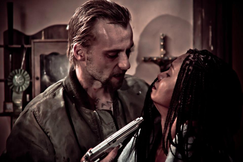 Кадры из Превосходство (2014)