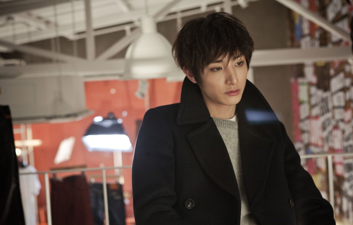 Кадры из Полицейский на подиуме (2012)