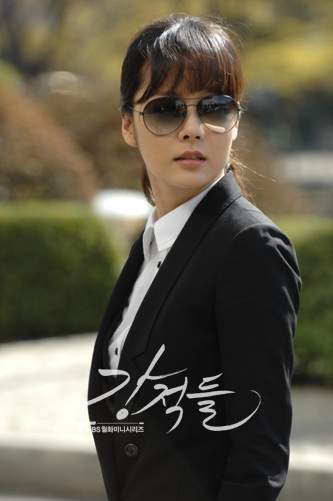 Кадры из Непримиримые соперники (2008)