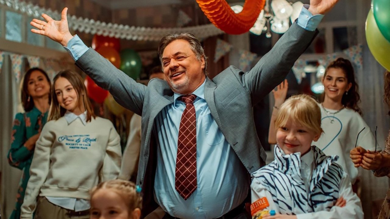 Кадры из Папины дочки. Новые (2023)