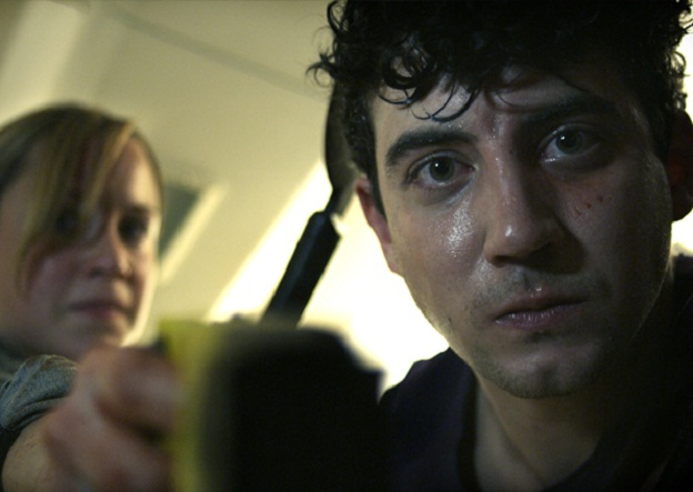 Кадры из Тревожная кнопка (2011)