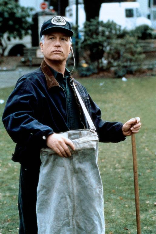 Слежка 2: Снова в засаде (1993)