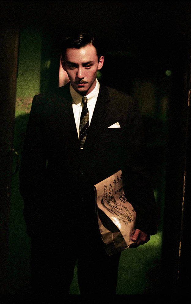 Кадры из Эрос (2004)