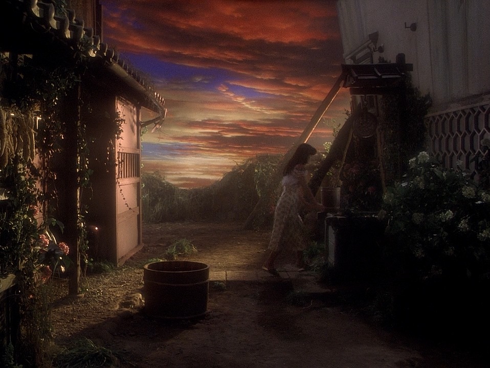 Кадры из Дом (1977)