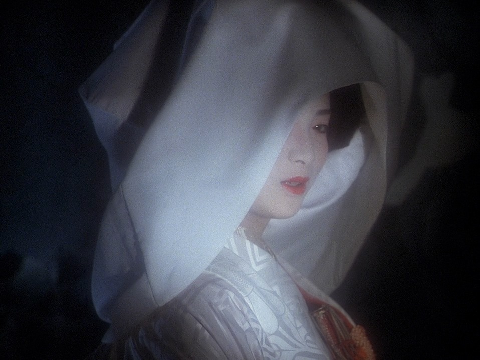 Кадры из Дом (1977)