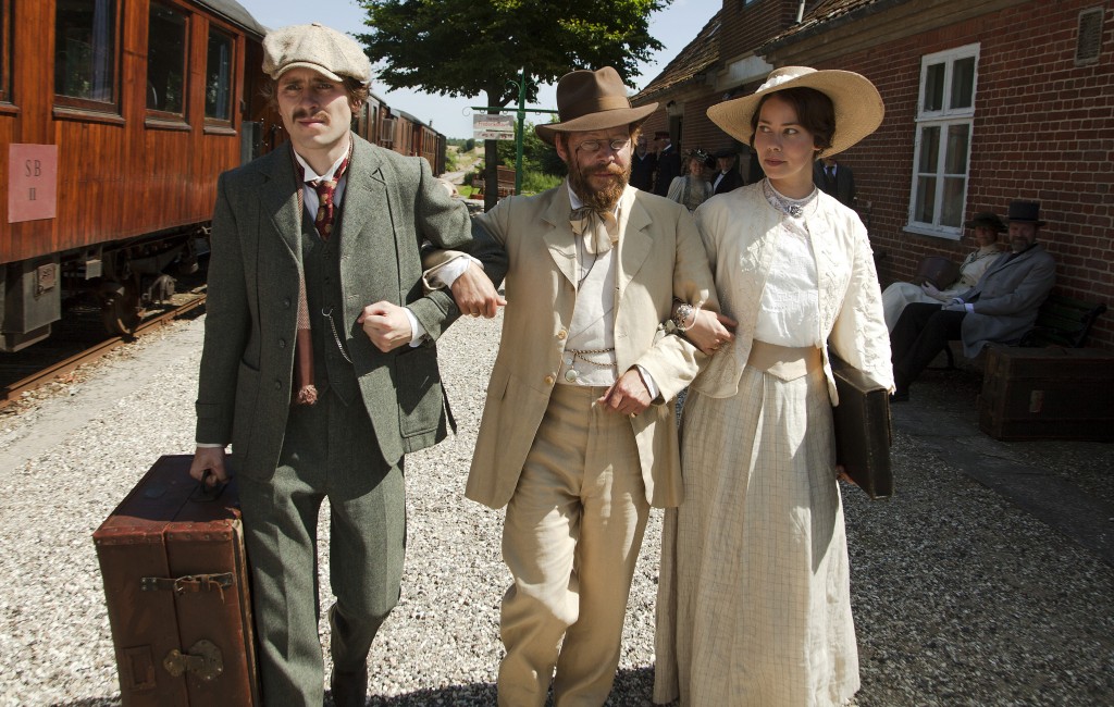 Кадры из Жена художника (2012)