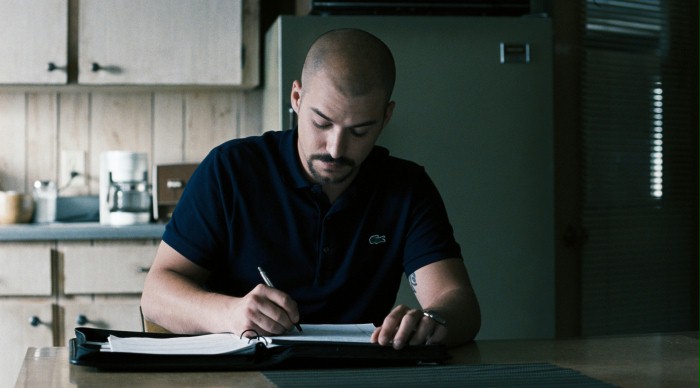 Кадры из Вик и Фло увидели медведя (2013)