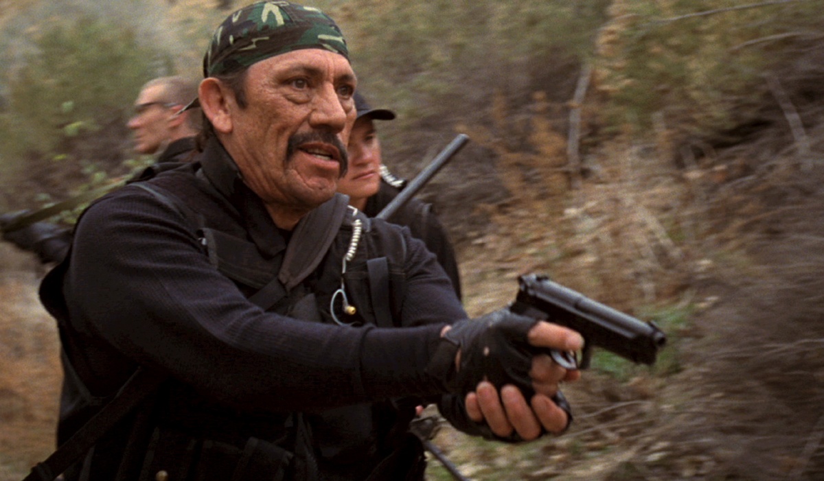 Тени в раю (2010)