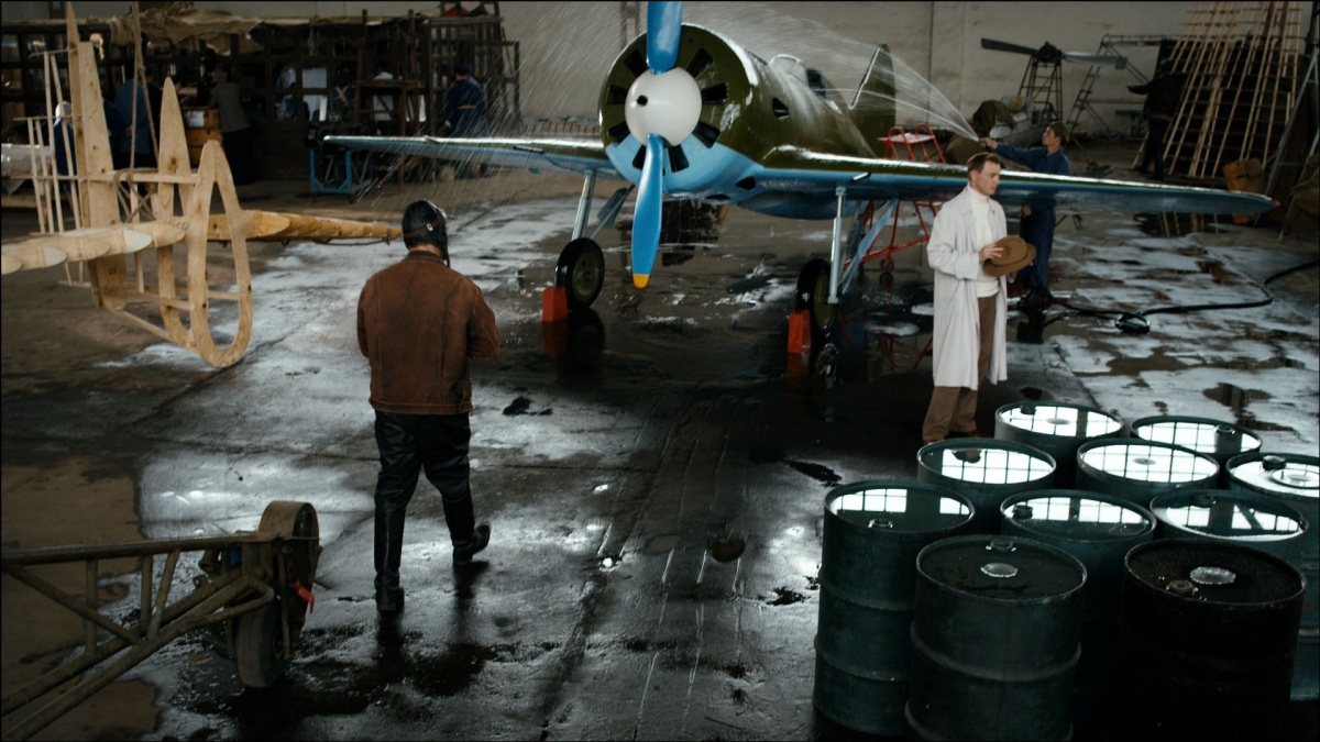 Кадры из Чкалов (2012)