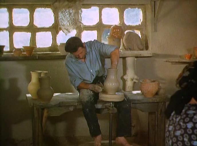 Тревожный месяц вересень (1977)