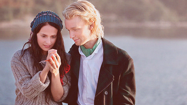 Кадры из Королевские драгоценности (2011)