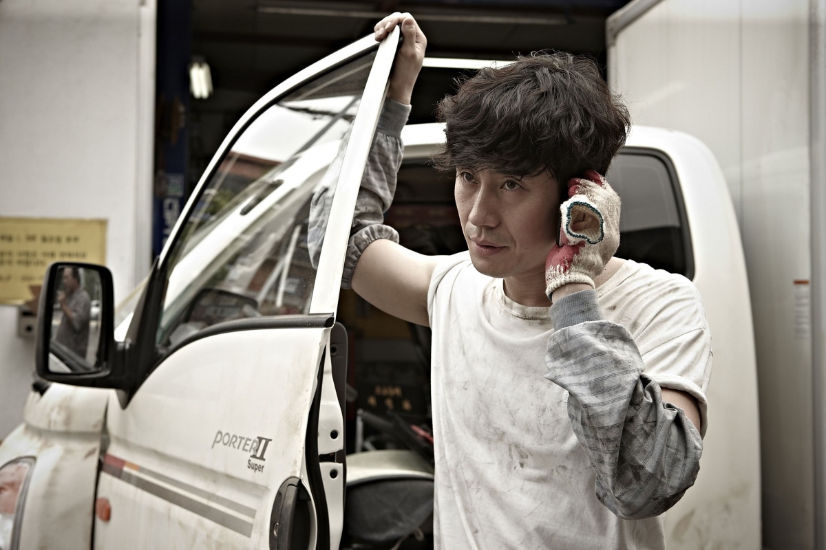 Кадры из Беглец (2013)