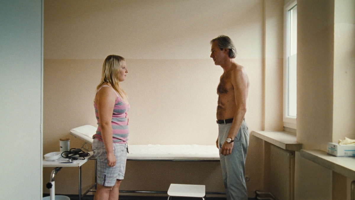 Кадры из Рай: Надежда (2013)