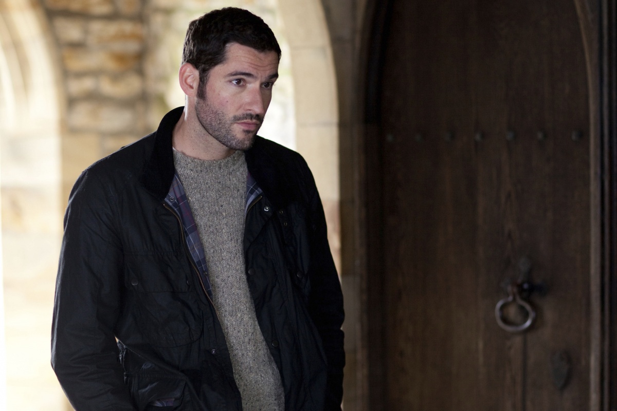 Кадры из Тайна Крикли-холла (2012)