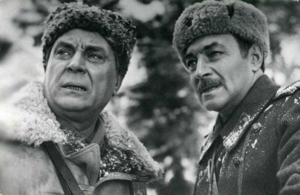 Кадры из Фронт за линией фронта (1978)