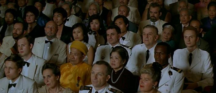 Кадры из Дьен Бьен Фу (1992)