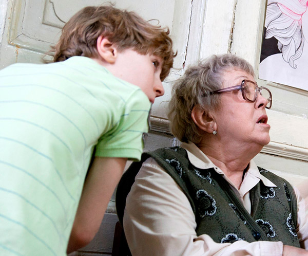 Кадры из Обменяйтесь кольцами (2012)