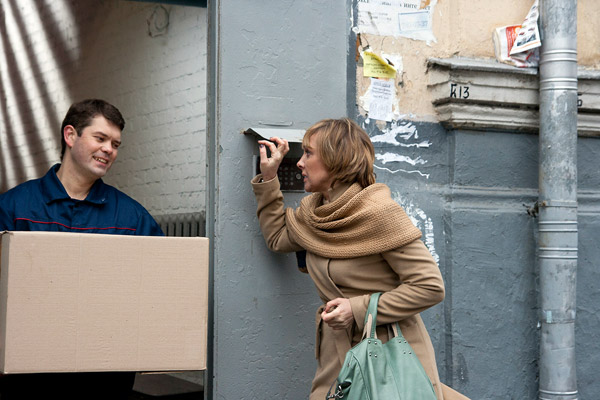 Кадры из Обменяйтесь кольцами (2012)