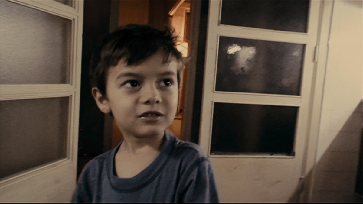 Кадры из Квартира 143 (2011)