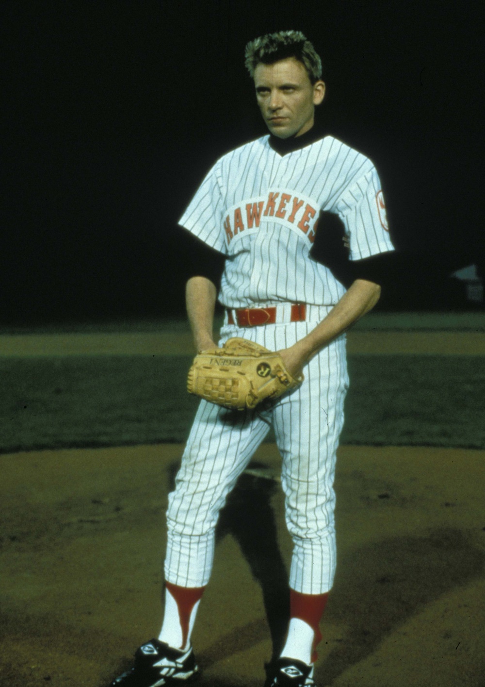 Кадры из Строго на юг (1994)