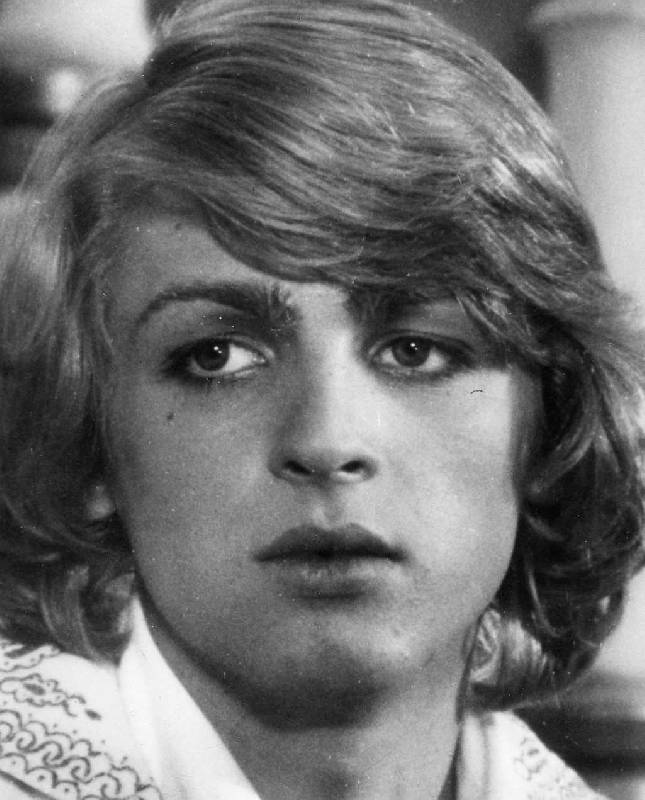 Кадры из Не покидай… (1989)