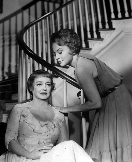 Кадры из Тише... тише, милая Шарлотта (1964)