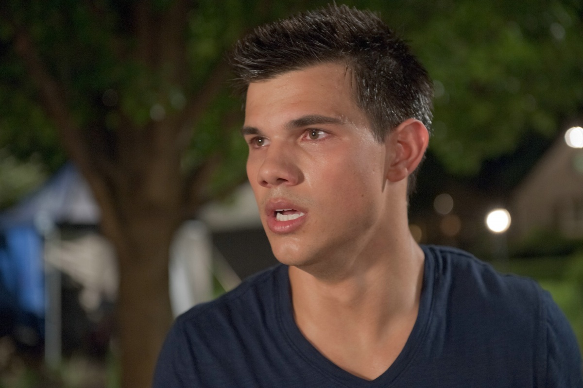 Кадры из Погоня (2011)