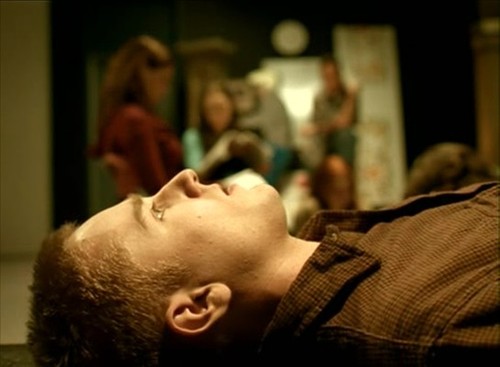 Кадры из Пиф-паф, ты – мертв (2002)