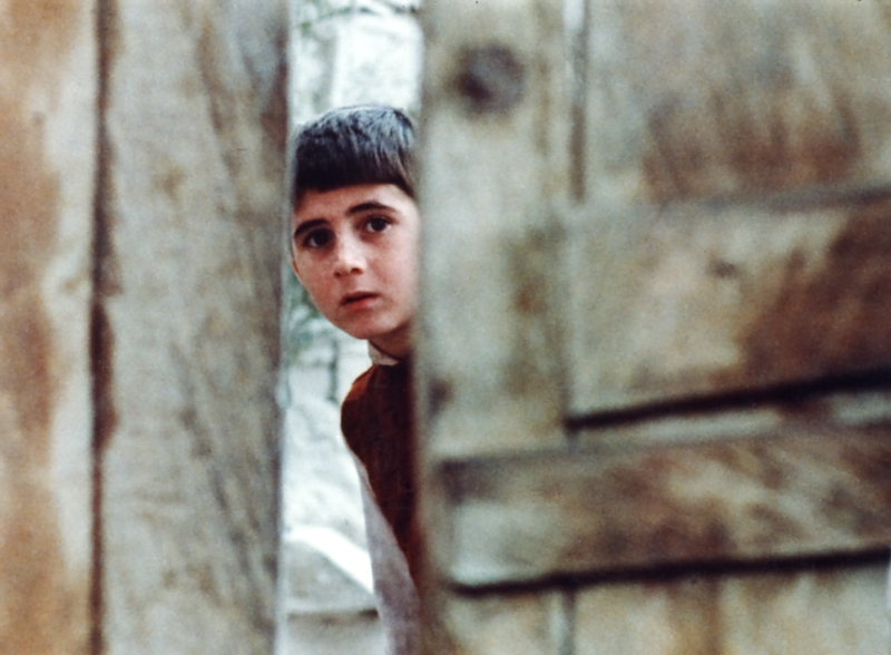 Кадры из Где дом друга? (1987)