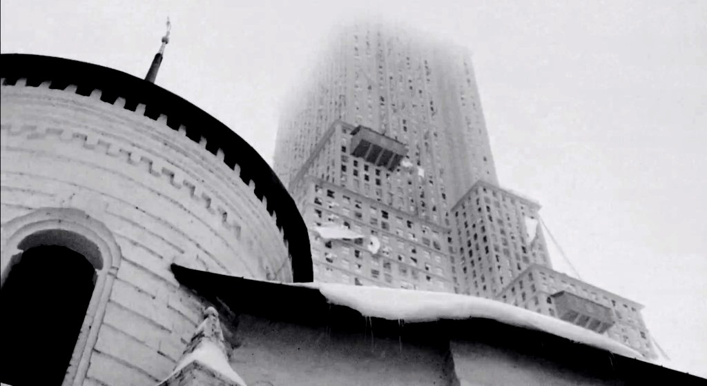 Кадры из ИЛЬФИПЕТРОВ (2013)