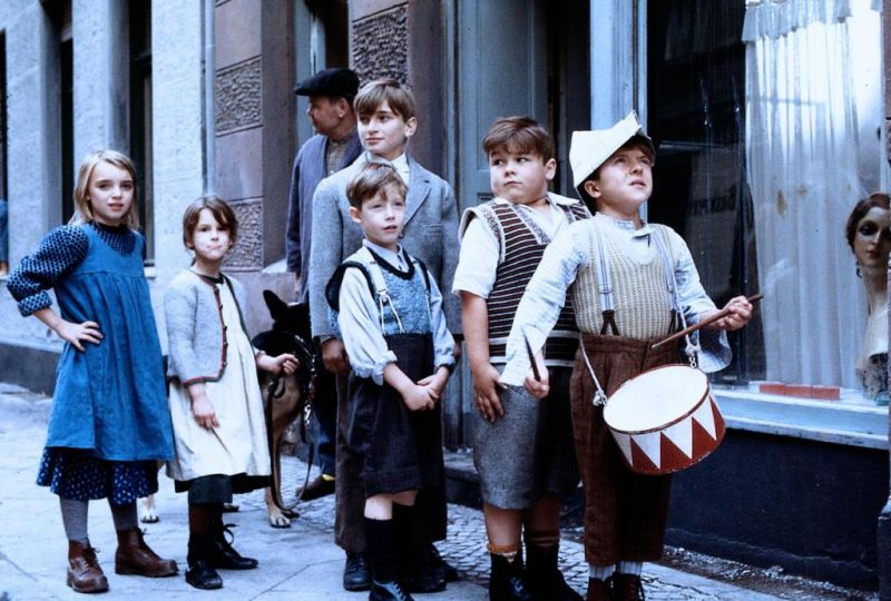 Кадры из Жестяной барабан (1979)