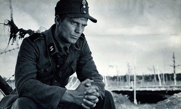 Кадры из Камень и осколки (1967)